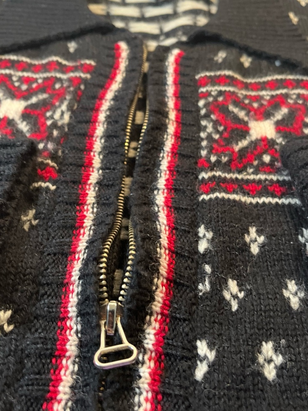 Casual Corner Black, Red & White Fair Isle Zip Cardigan - Picture 5 of 9
